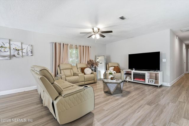 6502 BARNES Road S, Jacksonville, FL 32216