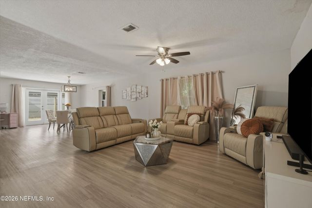 6502 BARNES Road S, Jacksonville, FL 32216