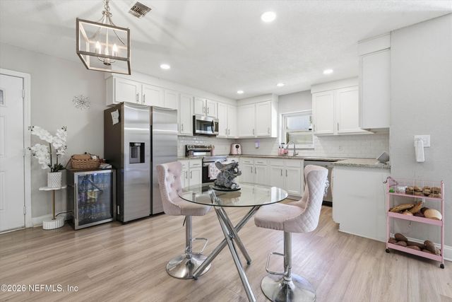 6502 BARNES Road S, Jacksonville, FL 32216