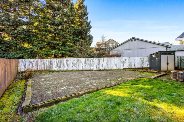 5578 Fernbrook Court S, Salem, OR 97306