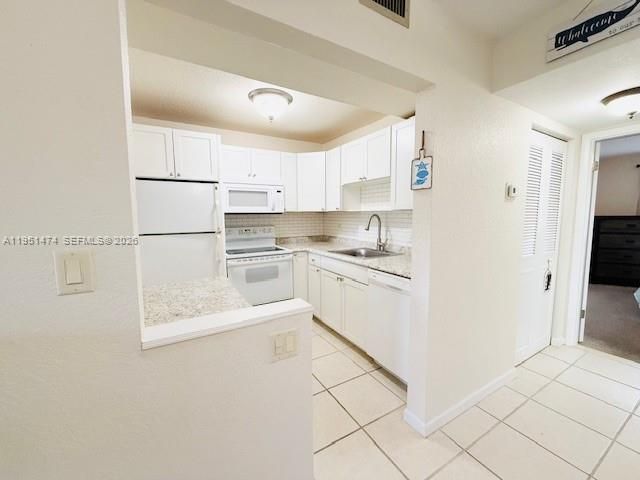 3061 NW 47th Ter 228B, Lauderdale Lakes, FL 33313
