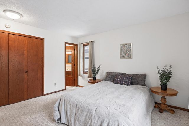 3454 Georgia Avenue N, Crystal, MN 55427