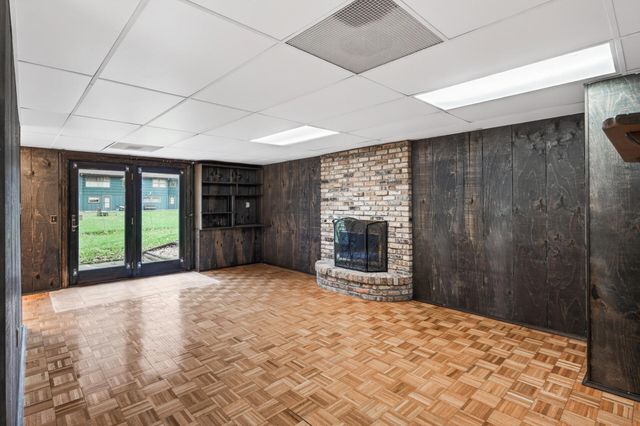 3454 Georgia Avenue N, Crystal, MN 55427