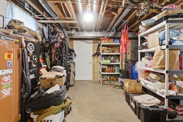 200 Forrest Avenue, Denver, IA 50622