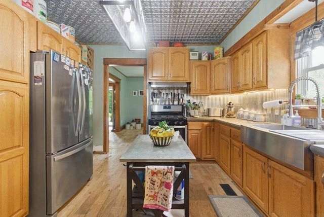 200 Forrest Avenue, Denver, IA 50622