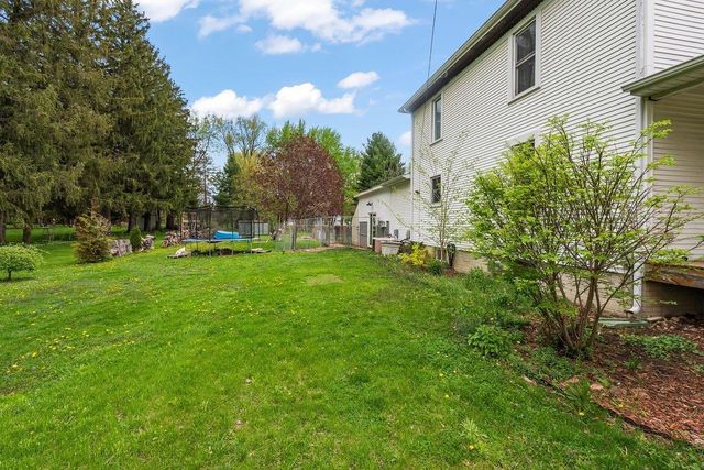 200 Forrest Avenue, Denver, IA 50622