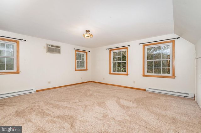 2091 STUMPSTOWN RD, Mechanicsburg, PA 17055