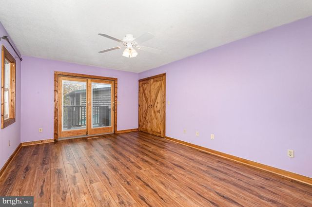 2091 STUMPSTOWN RD, Mechanicsburg, PA 17055