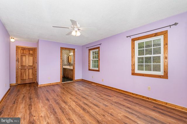 2091 STUMPSTOWN RD, Mechanicsburg, PA 17055