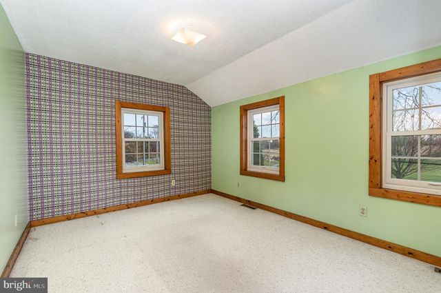 2091 STUMPSTOWN RD, Mechanicsburg, PA 17055