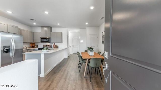 1040 Middle Gate Road, Carson City, NV 89701