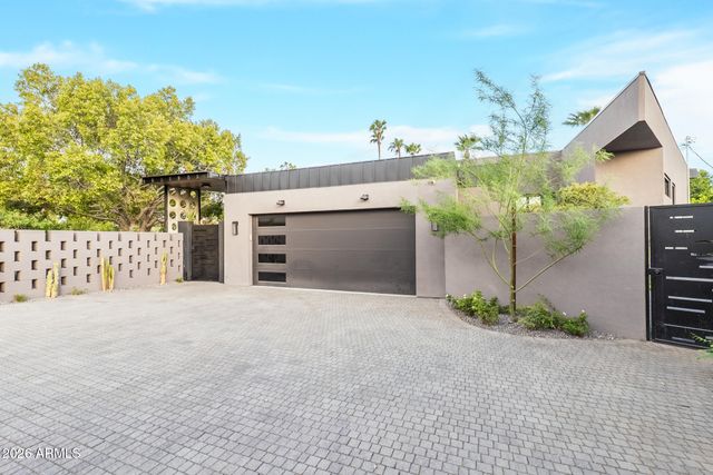 1919 E Claremont Street, Phoenix, AZ 85016