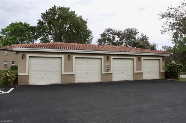 6920 Huntington Lakes CIR 103, Naples, FL 34119