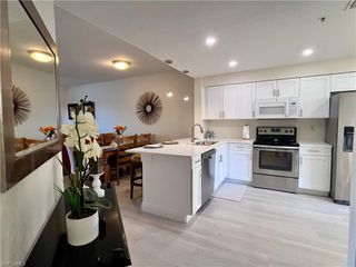 6920 Huntington Lakes CIR 103, Naples, FL 34119