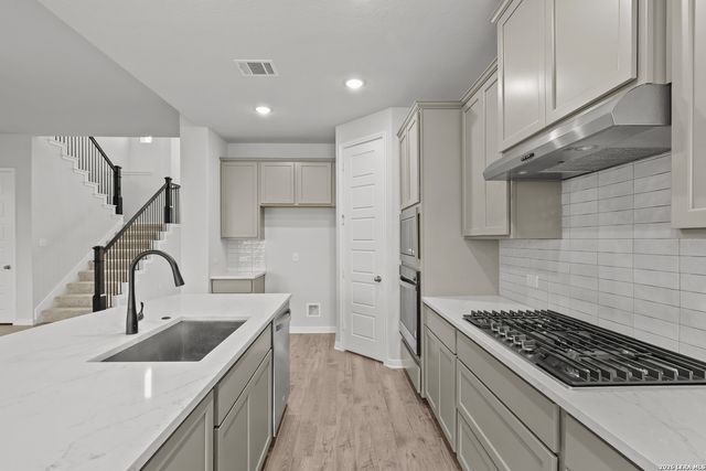 303 Canton Chase, Cibolo, TX 78108