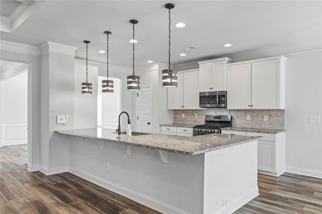 2216 Blackberry Court, Monroe, GA 30656