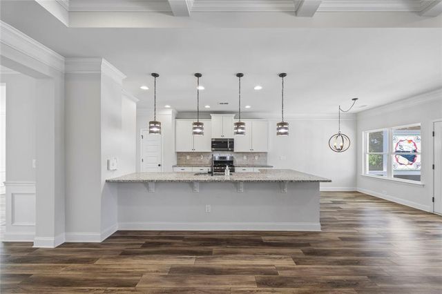 2216 Blackberry Court, Monroe, GA 30656