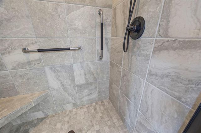 2216 Blackberry Court, Monroe, GA 30656