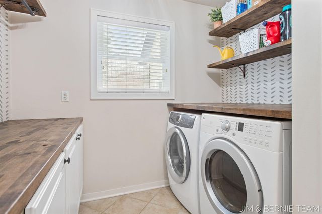 6005 River Ridge Drive, Saugatuck Twp, MI 49419