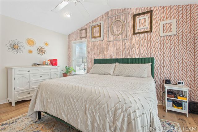 6005 River Ridge Drive, Saugatuck Twp, MI 49419