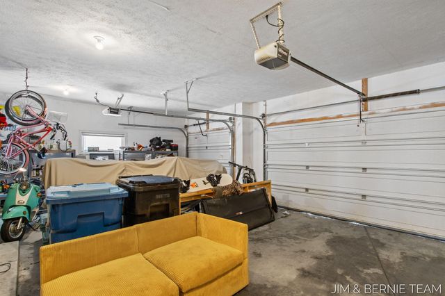 6005 River Ridge Drive, Saugatuck Twp, MI 49419