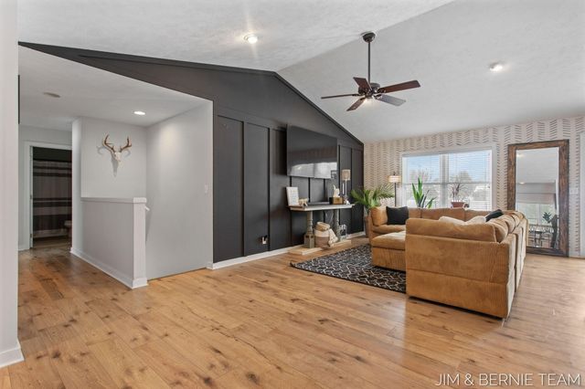 6005 River Ridge Drive, Saugatuck Twp, MI 49419