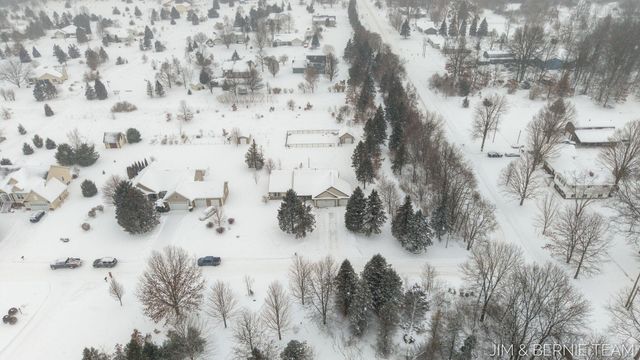 6005 River Ridge Drive, Saugatuck Twp, MI 49419