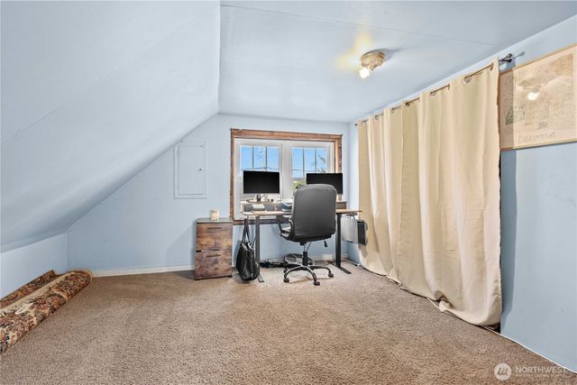 2710 16th Avenue NW, Puyallup, WA 98371