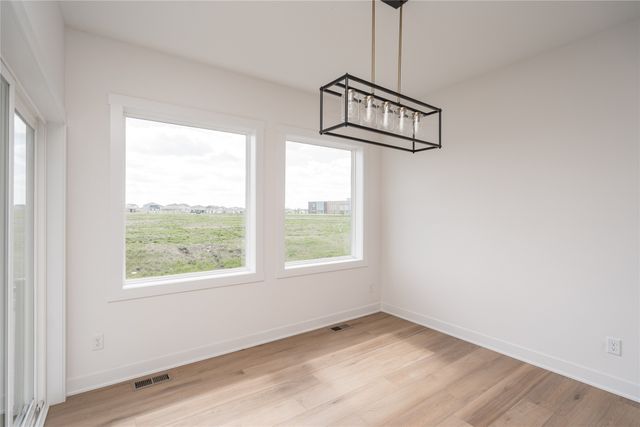 1104 NW Sproul Drive, Waukee, IA 50263