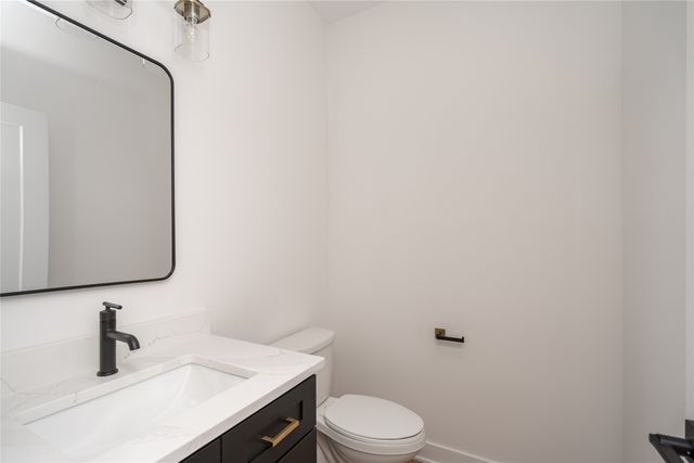 1104 NW Sproul Drive, Waukee, IA 50263