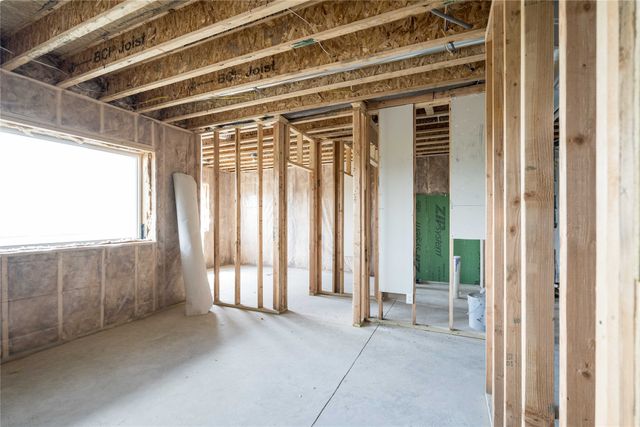 1104 NW Sproul Drive, Waukee, IA 50263