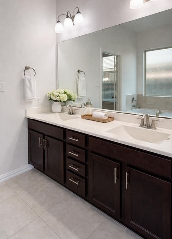 17911 Shadow Oak Drive, Cypress, TX 77429