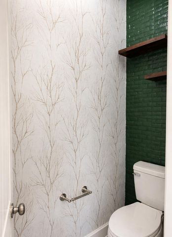 17911 Shadow Oak Drive, Cypress, TX 77429