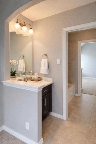 17911 Shadow Oak Drive, Cypress, TX 77429