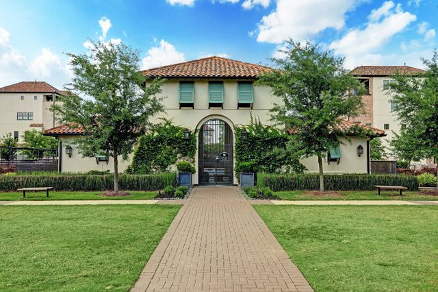 1116 Mosaico Lane, Houston, TX 77055