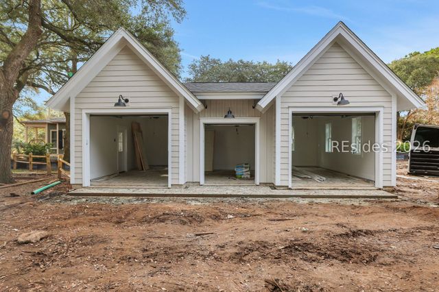 7 Greeters Ln, Bluffton, SC 29909