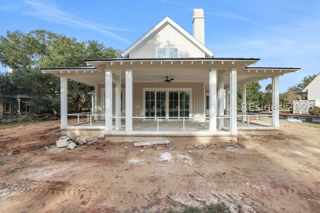 7 Greeters Ln, Bluffton, SC 29909