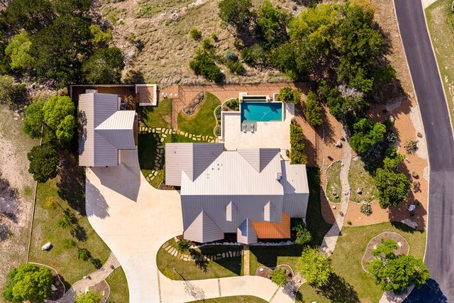 357 Cypress Estates Pkwy W, Ingram, TX 78024