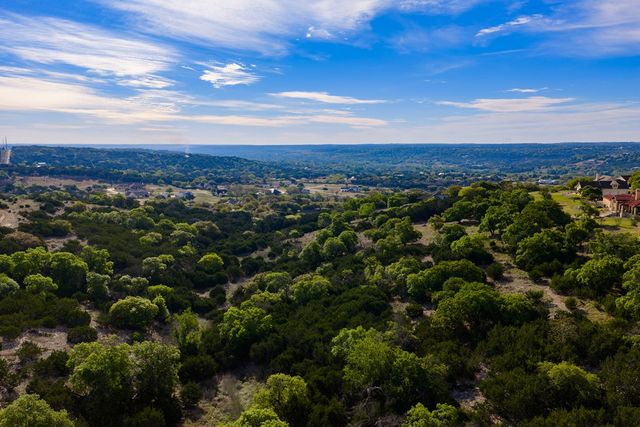 357 Cypress Estates Pkwy W, Ingram, TX 78024