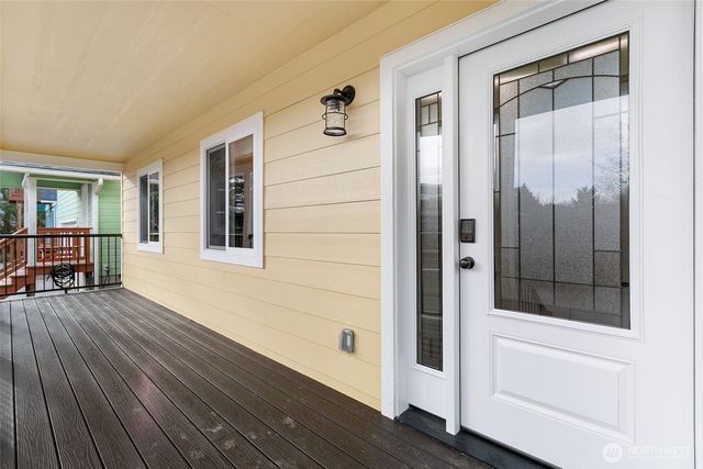 4 Drake Lane, Pacific Beach, WA 98571