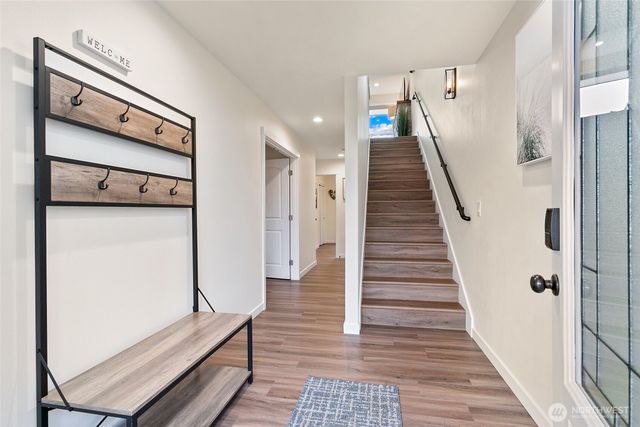 4 Drake Lane, Pacific Beach, WA 98571