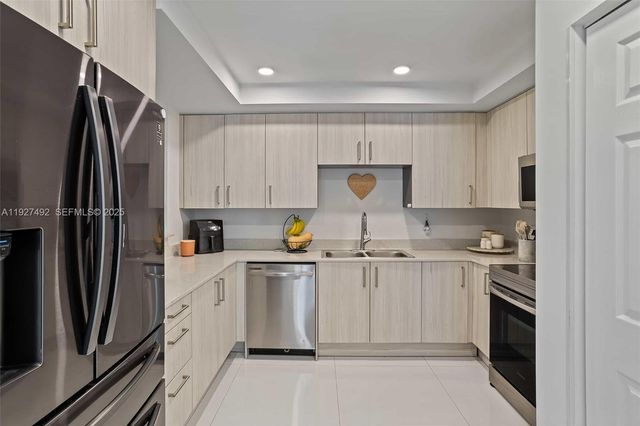 10950 NW 82nd St 109, Doral, FL 33178