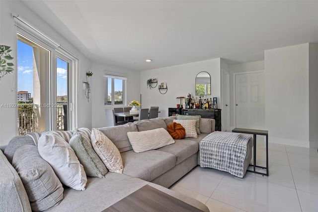 10950 NW 82nd St 109, Doral, FL 33178