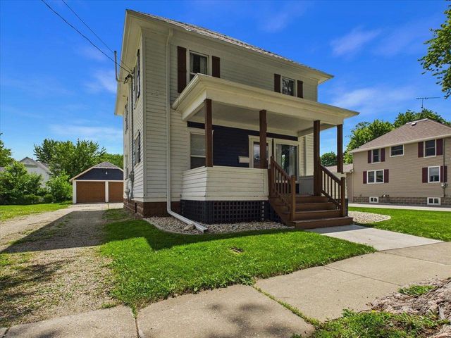 450 2nd Street, Randolph, WI 53956