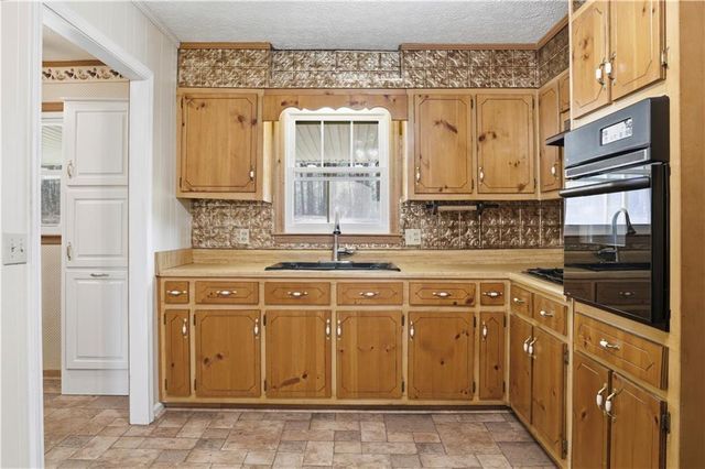 1654 Resaca Lafayette Road NW, Sugar Valley, GA 30746