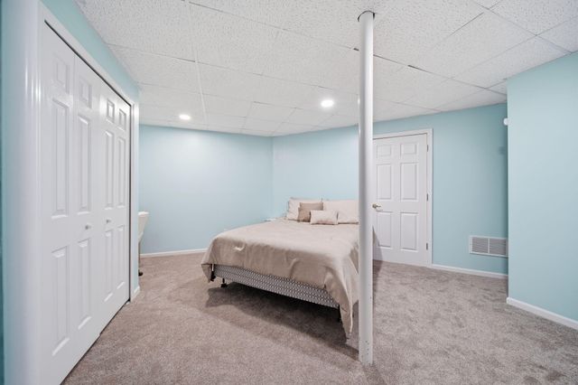 11085 Village Lane, Clinton, MI 49236