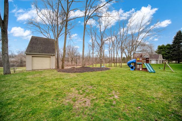 11085 Village Lane, Clinton, MI 49236