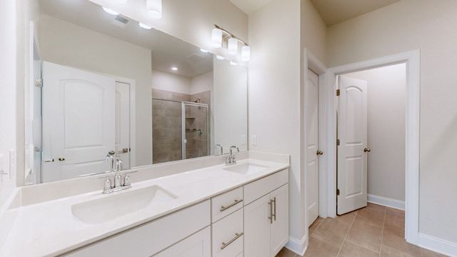1248 Dutch Peak, Lebanon, TN 37090