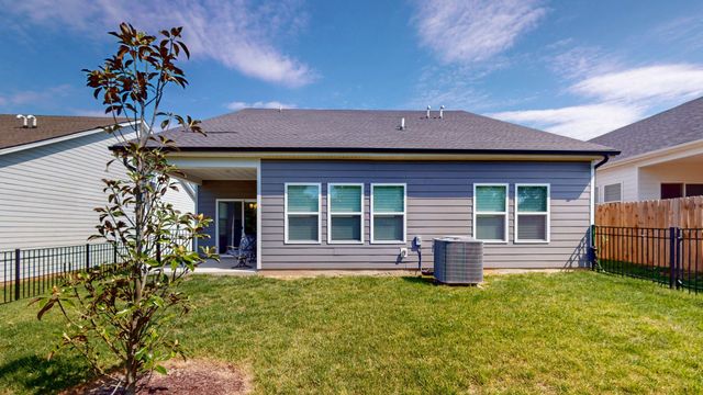 1248 Dutch Peak, Lebanon, TN 37090