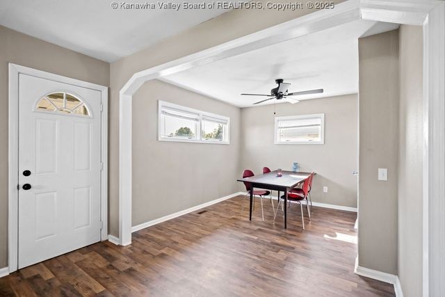 113 Kentucky Avenue, St Albans, WV 25177